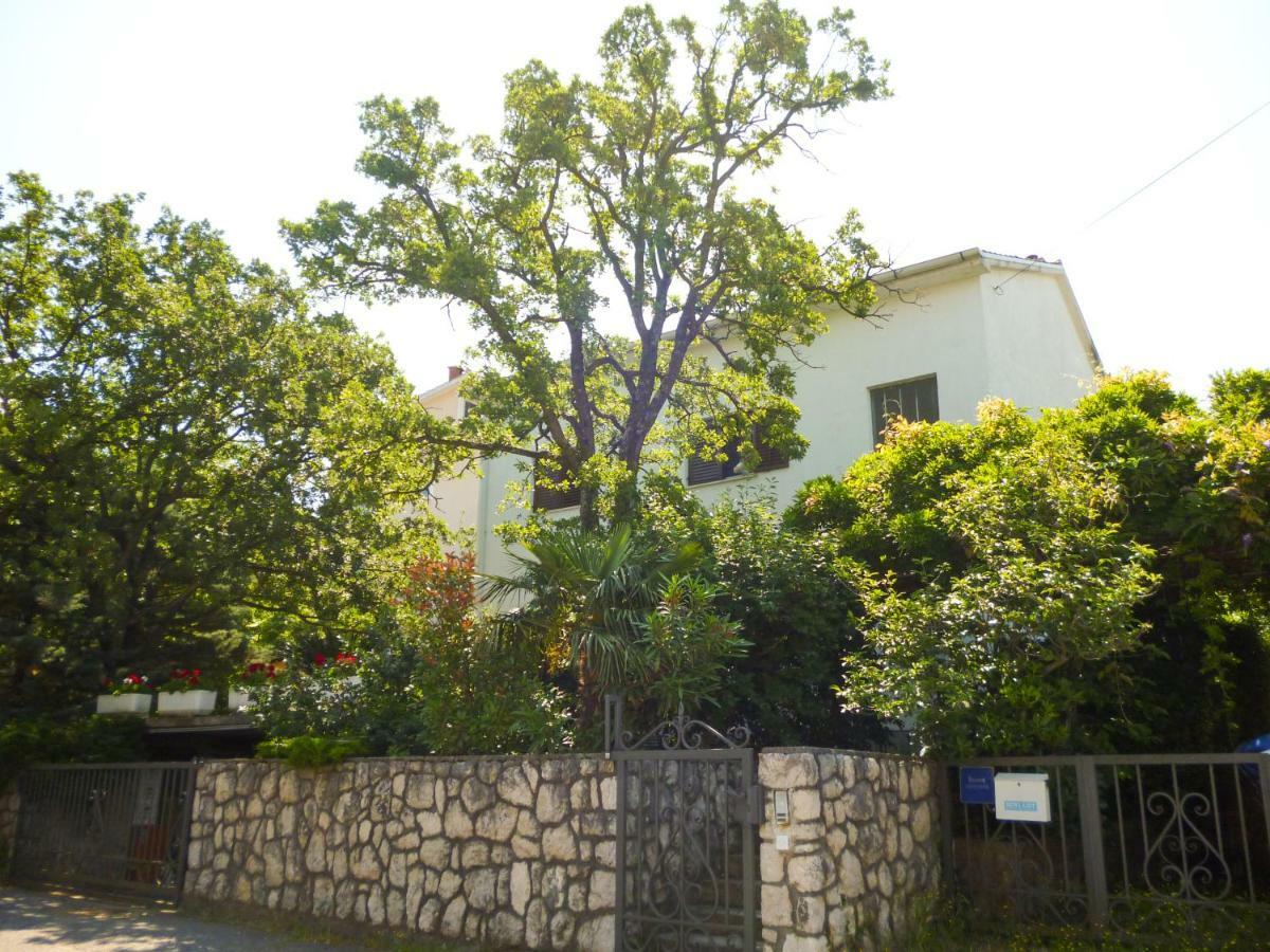 Leona Appartement Kraljevica Buitenkant foto