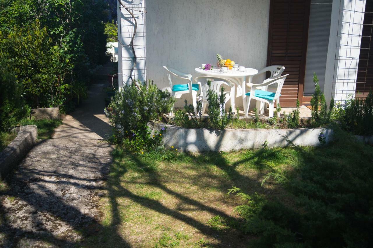 Leona Appartement Kraljevica Buitenkant foto